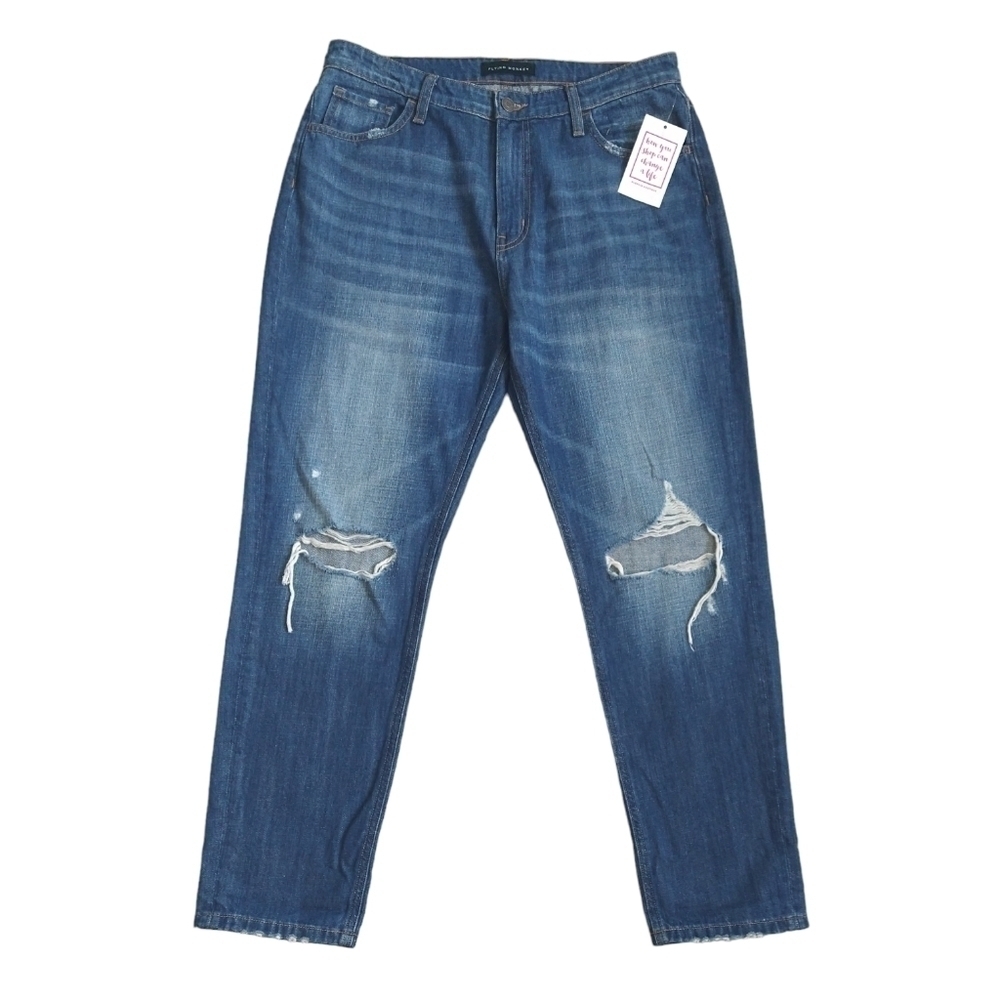 Flying Monkey NWT Distressed High Rise Boyfriend Jeans 100% Cotton Y1592